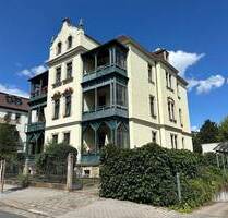 2-Zi.-Whg. mit Balkon und PKW-Stellplatz, sofort beziehbar oder gut vermietbar, überschaubarer Renovierungsbedarf - Dresden Briesnitz