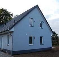 A+ DHH verfügbar Energetisch solider Neubau in absolut ruhiger, sehr zentraler Wohnlage - Glinde