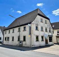 Zentrales, freistehendes Mehrfamilienhaus in Oberhaid zu verkaufen!
