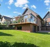 Jöllenbeck: 2 bereits in Wohnungseigentum aufgeteilte Einfamilienhäuser mit 4 Garagen & 6 Stellplätzen - Bielefeld