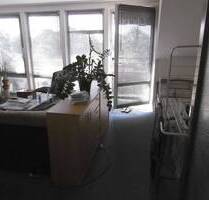 Bitte unsere Fragen beachten! HH-Farmsen, 1 Zimmer Wohnung mit Balkon - Hamburg Farmsen-Berne