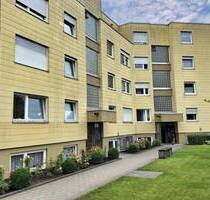 Freie 3-Zimmer-Wohnung mit Balkon und TG-Stellplatz in zentraler Lage von Bad Cannstatt - Stuttgart