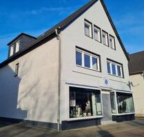 Zweifamilienhaus mit Gewerbe und Garagenhof - Marl Drewer