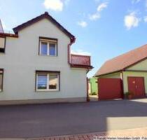 Top gepflegtes Einfamilienhaus mit viel Platz im Garten und in den massiven Nebengelässen - Alperstedt