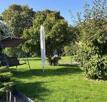 1-2 Familienhaus mit 8 Zimmern und schönem grossen Garten sowie Garage Stellplätze - Rosbach Ober-Rosbach