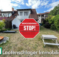 Ihr Wohnglück im Deininger Weg! Reiheneckhaus mit großzügigem Garten und einer Garage. Frei ab Juli! - Neumarkt in der Oberpfalz