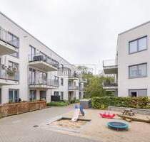 Lichtdurchflutete 2,5-Zimmer-Wohnung mit Balkon - Ahrensburg