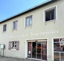 Zentral gelegenes Wohn- und Geschäftshausensemble in Monheim