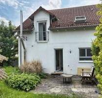 Glücklich Wohnen in BiberachFünf Linden Helles Reiheneckhaus mit 5,5 Zimmern & Garten & Garage