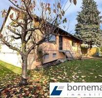 N-Altenfurt, ruhige Stichstraße! Freies EFH, schöne Aufteilung + Garage! - Nürnberg