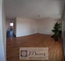 3,5 Zimmerwohnung mit Balkon und Tiefgaragenstellplatz, frei ab 01.09.2025 in ruhiger Lage in Worblingen zu vermieten - Rielasingen-Worblingen