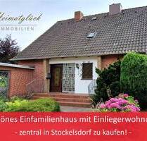 Einfamilienhaus mit Einliegerwohnung - zentral in Stockelsdorf zu kaufen! -