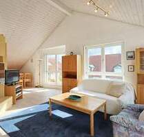 Helle Wohlfühlwohnung mit hohen Decken und einer tollen Aufteilung - Böblingen-Dagersheim