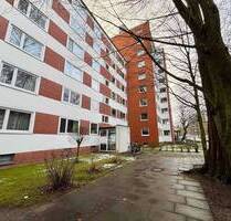 Gemütliche Wohnung mit Balkon und TG-Stellplatz - Hamburg Lokstedt