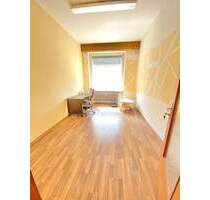 BüroPraxis in Freilassing – Zentral gelegen, perfekt erreichbar.