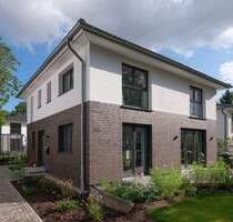 Niendorf . Bestlage . Exklusive KfW55 Doppelhaushälfte mit Wärmepumpe (A+) - Hamburg