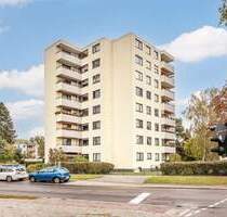 Sanierungsbedürftige Wohnung mit Stellplatz in Berlin-Zehlendorf