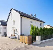 Kernsaniertes 2-Familienhaus - energieeffizient, flexibel nutzbar: Selbstbezug oder Vermietung - Gilching Neugilching