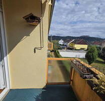 3-Zimmer Wohnung in ruhiger Gegend mit EBK, Balkon, Garage und. Blick auf die Feste Coburg