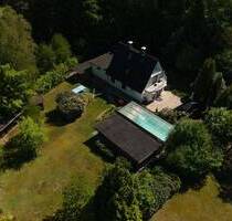 Großes Familienwohnhaus in Parklandschaft mit Sonnengarantie! (Erbbaurecht) - Hamburg Eißendorf