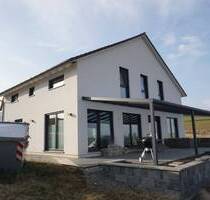 ***Traumhaftes, neuwertiges Einfamilienhaus mit Einliegerwohnung in Bad Arolsen zu verkaufen ***