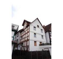 *** Mehrfamilienhaus direkt in Naumburg zu verkaufen***