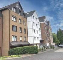 Große leerstehende 3,5 Zi.- Wohnung in ruhiger Top-Lage mit großem Balkon und Garage - Essen Bochold