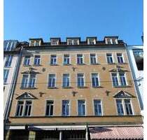 Alaunstraße – Rarität - Gemütliches 2-Zimmer-Dachgeschoss mit EBK und Balkon! Auf Wunsch Tiefgarage! - Dresden Äußere Neustadt