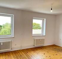 WG-Geeignete 2-Zimmerwohnung mit Küchenzeile und Duschbad in FH-Nähe - Kiel Neumühlen-Dietrichsdorf