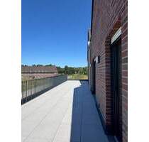 WOW, die Aussicht - Moderne Wohnung mit Dachterrasse direkt am Fliegerhorst! - Oldenburg Bürgerfelde