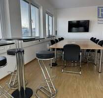 Lichtdurchflutete und moderne Bürofläche mit guter Anbindung in Waldbüttelbrunn