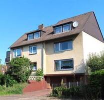 Geräumiges 2 Familienhaus mit ausbaubarem Dachgeschoss in Niestetal-S.