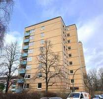 Sonnige, ruhig gelegene Hochparterre-Wohnung mit Südloggia und TG-Platz nahe dem AEZ - Hamburg Sasel