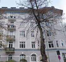 Hochwertig sanierte Dachgeschosswohnung mitten in Eppendorf! - Hamburg