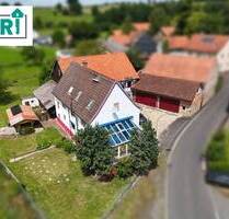 Rückzugsort im Grünen - Großzügiges Anwesen mit Traumgarten und Bachlauf in Kirtorf-Lehrbach - Kirtorf / Lehrbach