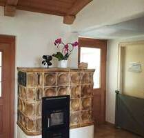 Außergewöhnliches WOHNHAUS mit separater Einliegerwhg. in PERACH