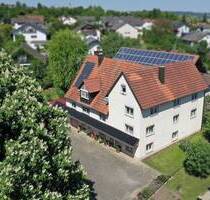 Zweifamilienhaus mit viel Platz in zentraler Lage - Hechingen Stetten