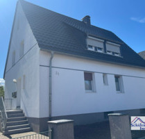 Ihr liebevolles Refugium: Einfamilienhaus mit blühendem Garten und Dachausbau-Möglichkeit - Balve
