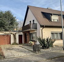 Doppelhaushälfte in 50181 Bedburg-Kaster