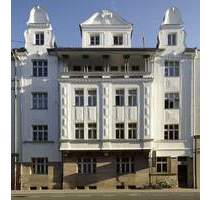 Charmante renovierte DG-Altbauwohnung über den Dächern Erlangens