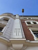 Beliebte Lage & beste Anbindung, voll vermietetes Wohn- Geschäftshaus mit Balkonen + 3 Stellplätzen - Leipzig Kleinzschocher