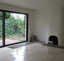 D-Kaiserswerth: Einfamilienhaus, 2 Zimmer, ca. 80 m² Wohnfl., ca. 60 m² Nutzfläche, Terrasse, Stellplatz - Düsseldorf