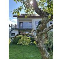 Doppelhaushälfte mit 2 Wohneinheiten! Maisonette mit Weitblick & Einliegerwohnung! - Winnenden Bürg
