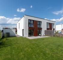 ****Reserviert**** Moderne, hochwertige & energieeffiziente Doppelhaushälfte -KfW55 Haus - Vöhringen