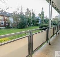 Großzügige 4-Zimmer-Wohnung mit zwei Balkonen in ruhiger Lage von Düsseldorf-Wersten - Düsseldorf Wersten Holthausen