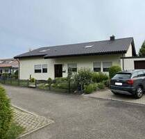 Charmanter Bungalow mit Garten - viel Platz für die ganze Familie - Erligheim