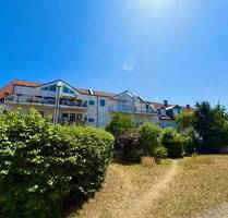 2,5-Zimmer-Dachgeschosswohnung mit Balkon, EBK und TG-Stellplatz - Fürth