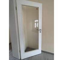 Erstbezug nach Komplettsanierung, 3-Raum-Wohnung in einem 2-Familienhaus - Meerane