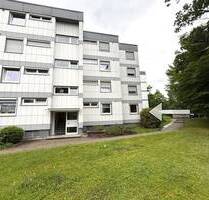 Grosse 4 Zimmer Wohnung mit Balkon und PKW Stellplatz! - Coburg Innenstadt