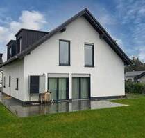 Neuwertiges Einfamilienhaus mit großem Platzangebot - Wittlich Lüxem